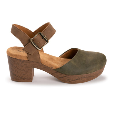 Taxi Women's Lucky-01 Mid Mukluk Boots- Chestnut main image 1