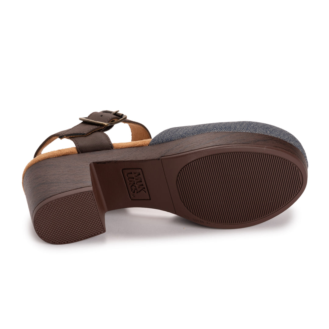 Women's Merritt Closed Toe Quarter Strap Shoe – MUK LUKS