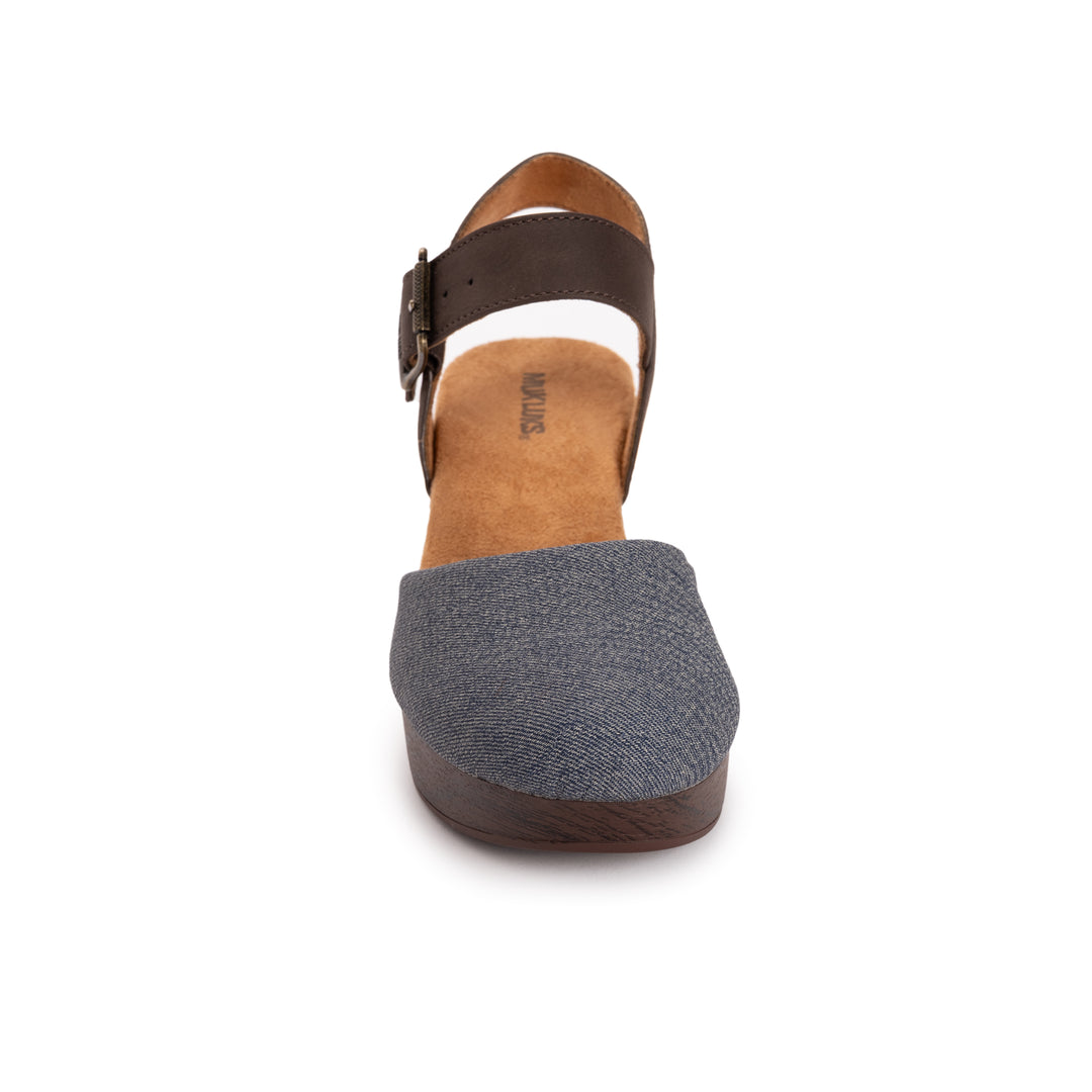 Women's Merritt Closed Toe Quarter Strap Shoe – MUK LUKS