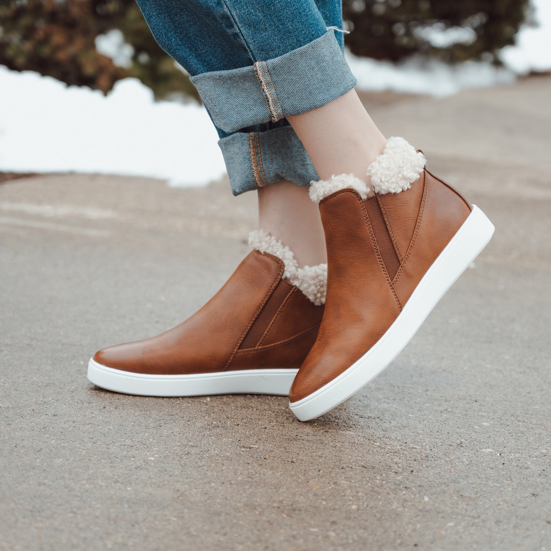 Women's Montana Blue Sky Booties Cognac – MUK LUKS